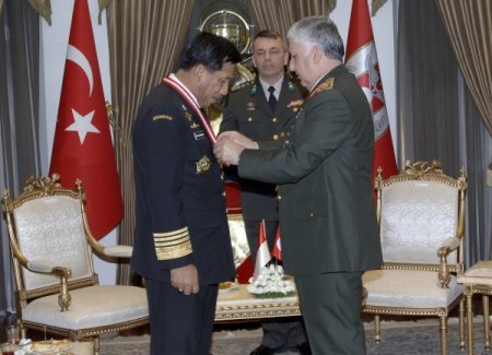 Endonezya Silahlı Kuvvetler Komutanı'ndan Genelkurmay Başkanı Özel'e Ziyaret