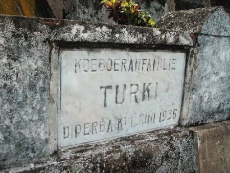 Endonezya'da Depremin Vurduğu Padang'da Türk İzleri