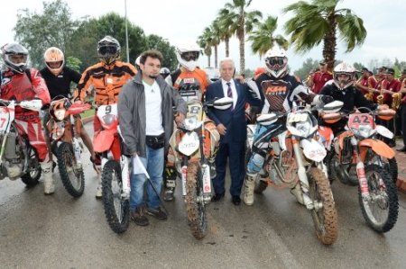 Enduro yarışları Adana’da başladı