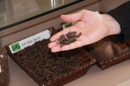 Enerji bitkileri atıklarından kömüre alternatif katı yakıt ürettiler
