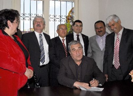 Enerjisini Güneşten Sağlayan Muhtar Evi Açıldı