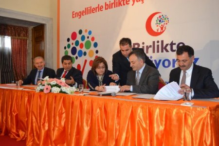 Engeller için ‘Birlikte yürüyoruz’ dediler
