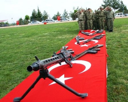 Engelli askerler terhis olma sevinci yaşadı