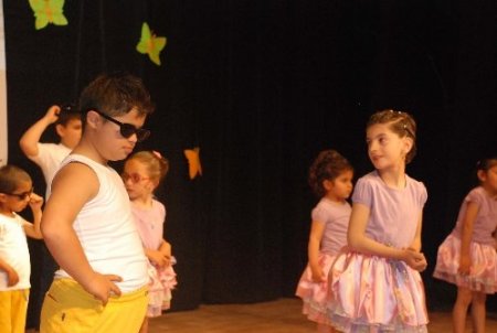 Engelli çocuklar hünerlerini sergiledi