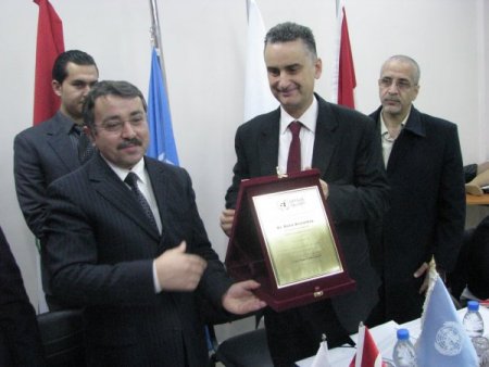 Engelli Filistinlilerin Yüzü Türkiye'den Gelen Yardımlarla Güldü