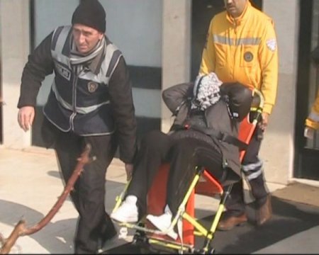 Engelli Fuhuş Çetesi Lideri Emniyete Sedye İle Götürüldü