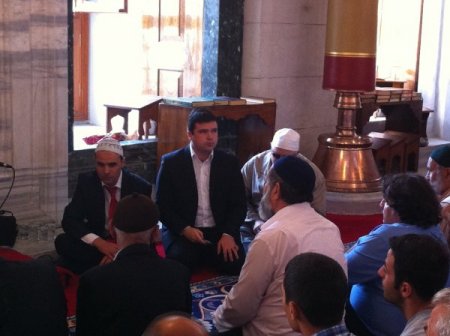 Engelli hafızlardan Kur’an ziyafeti