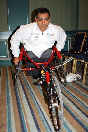 Engelli milli sporcu Londra’da Türkiye’yi temsil edecek