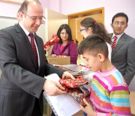 Engelli öğrencilerin karne heyecanı