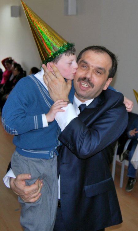 “Engelli olmak, yaşama bir engel değildir”