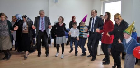 “Engelli olmak, yaşama bir engel değildir”