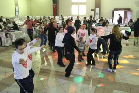 Engelli sivil toplum örgütü üyeleri, İlkadım’da bir araya geldi