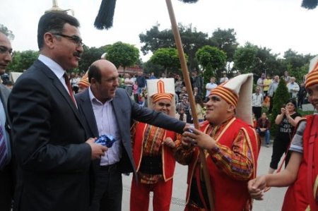 Engelli vatandaşlar Engelsiz 10`lar Şenliği'nde güzel bir gün geçirdi