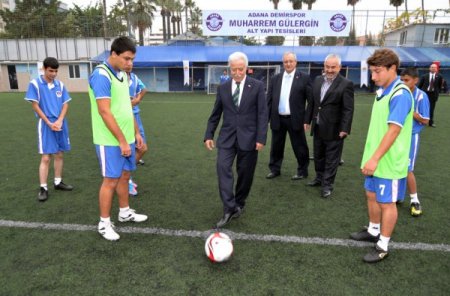 Engelliler, Demirspor altyapı oyuncularıyla maç yaptı
