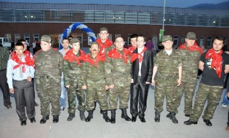 Engelliler kına yaktı, selam verdi, aileleri gözyaşı döktü