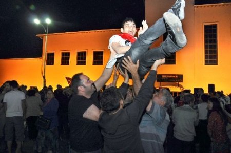 Engelliler kına yaktı, selam verdi, aileleri gözyaşı döktü