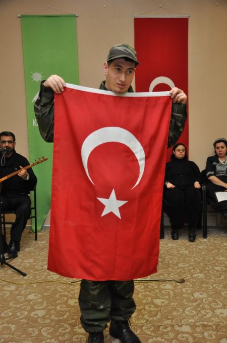 Engelliler şiir dinletisinde buluştu