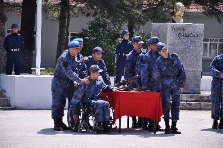 Engelliler vatan borcunu ödedi