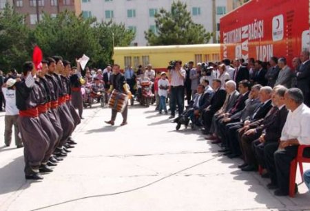 Engelliler Ve Protokol Üyeleri Kortejde Buluştu