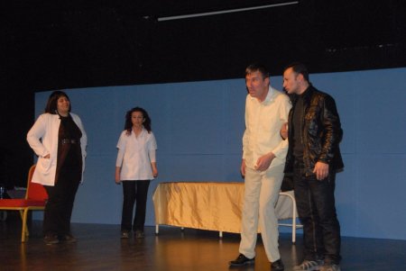 Engellilerden Dünya Tiyatro Günü’ne özel oyun