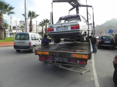 Engellilerin park alanları işgal ediliyor