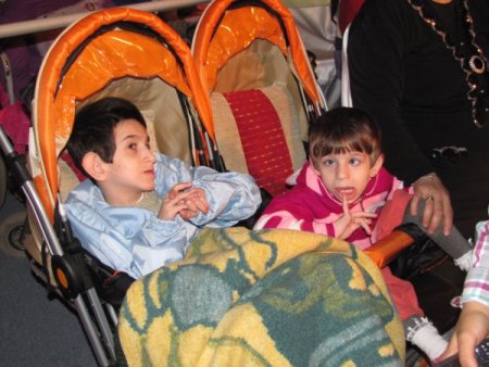 Engelsiz gençler engellileri daha iyi anlayacak