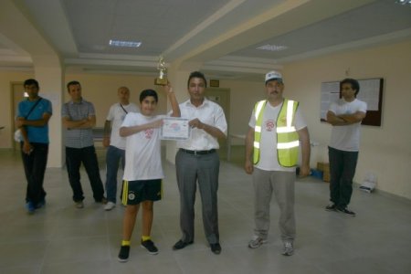 Erader’in Masa Tenisi Turnuvası Sonuçlandı