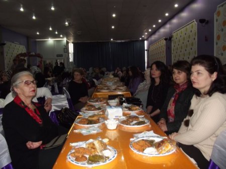 Erbaalı kadınlar birlik çayında bir araya geldi