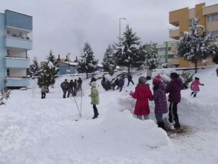 Erbaa'ya bağlı köy ve beldelerde eğitime yarın da ara verildi