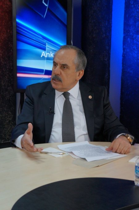 Erbakan, Çiller'in gönderdiği 'istifa et' teklifini kabul etmemiş