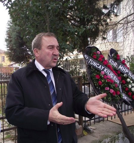 Erbakan İçin Edremit’te Gıyabi Cenaze Namazı Kılındı