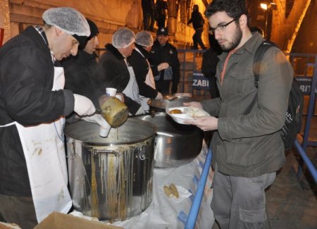 Erbakan İçin Sultanahmet Camisi’nde Kur’an-ı Kerim Okutuldu