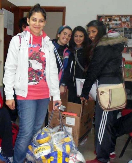 Erciyes Üniversitesi öğrencilerinden okullara anlamlı yardım