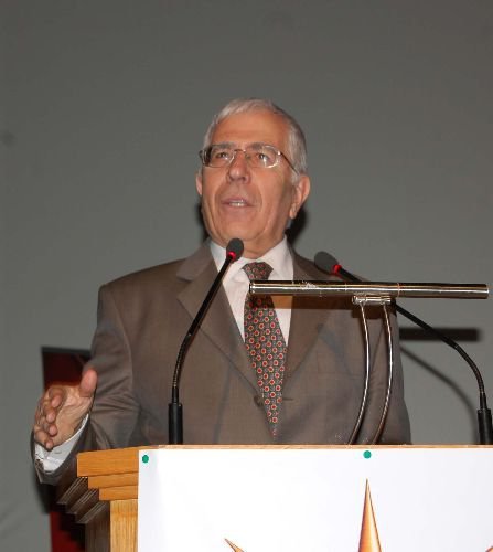 Erdem: Çağdaş Geçinen Chp Öğrenci Burslarını İptal Ettirdi