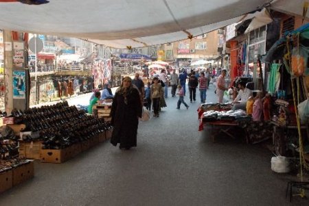 Erdemir İşçisine Bayram Yardımı Dağıtılması Esnafın Da Yüzünü Güldürdü