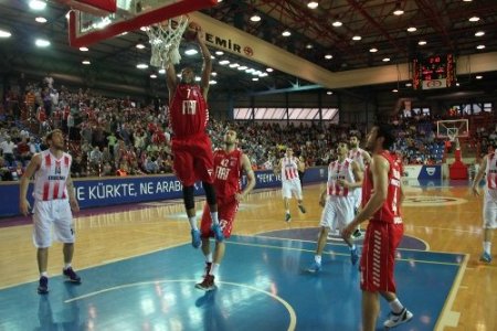Erdemir play-off şansını kendi evinde kaybetti: 70-79