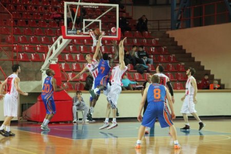 Erdemirspor: 96 - Mersin Büyükşehir Belediye: 86