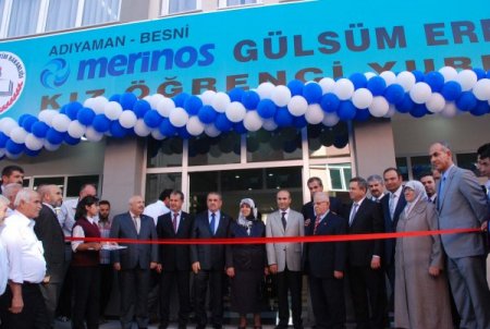 Erdemoğlu'ndan Besni’ye kız yurdu ve taziye evi