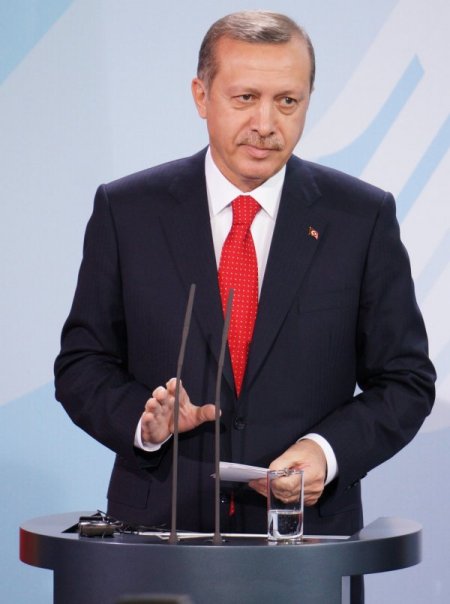 Erdoğan, AB sürecindeki tıkanıklık sebebiyle Almanya’dan çok Fransa’yı suçladı