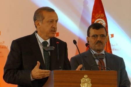 Erdoğan, Tunuslu mevkidaşıyla ortak basın toplantısı düzenledi