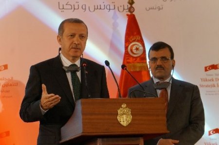 Erdoğan, Tunuslu mevkidaşıyla ortak basın toplantısı düzenledi