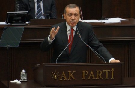 Erdoğan: Anayasa'da süre belli, yıl sonuna kadar olmazsa, yola devam ederiz