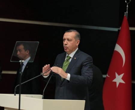 Erdoğan: Başbakan Hakimlere Talimat Mı Verecek?