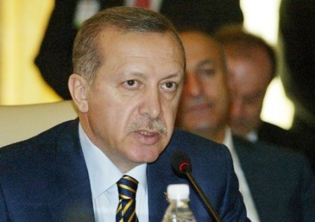 Erdoğan: Kırgızistan'ın demokratik başarısı onur verici