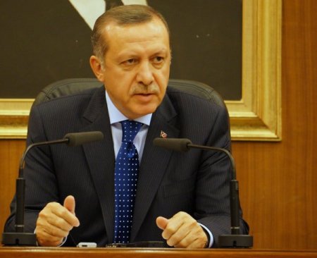 Erdoğan: Muhalefet yerel seçimler için verdiği sözün arkasında dursun