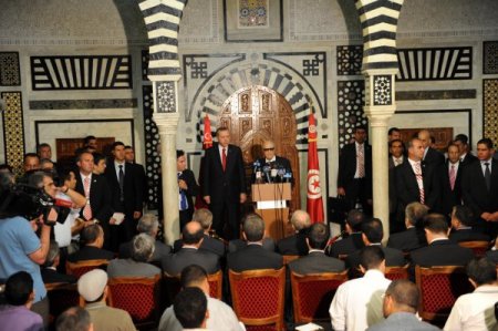 Erdoğan: Tunus Şunu İspat Edecektir; İslam’la Demokrasi Yan Yana Olabilir