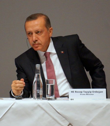 Erdoğan: Türkiye'nin AB üyeliği ırkçılığa anlamlı bir cevap olacaktır