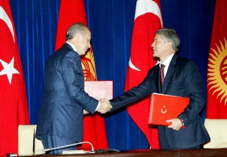 Erdoğan ve Atambayev ortak bildiriye imzaladı