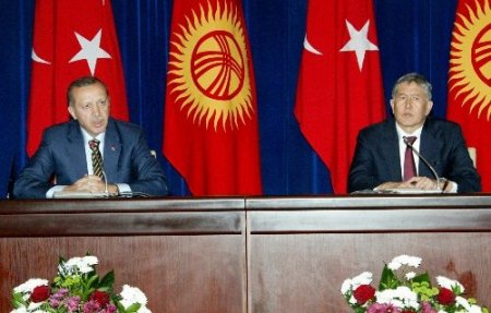 Erdoğan ve Atambayev ortak bildiriye imzaladı