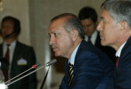 Erdoğan ve Atambayev ortak bildiriye imzaladı